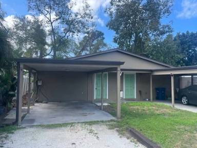 Main picture of 1856 Debbie St