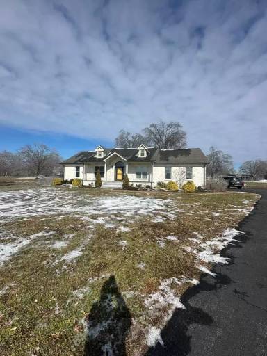 Main picture of 705 Cooks Hill Ct