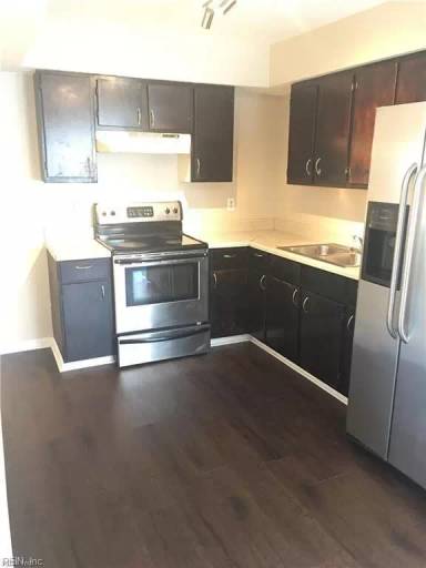 Main picture of 2702 Elkhorn Ave