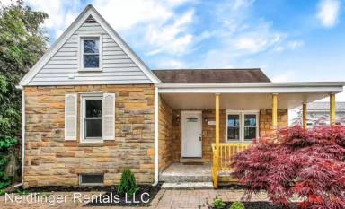 Main picture of 3145 Sycamore St