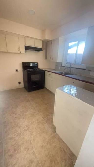Main picture of 6033 Juanche Ave.