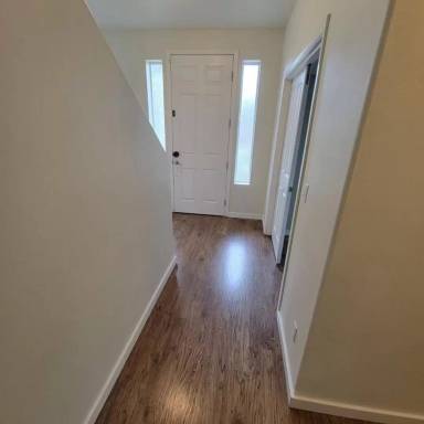 Main picture of 3520 Preston St NE