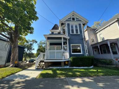 Main picture of 3143 Riverside Dr
