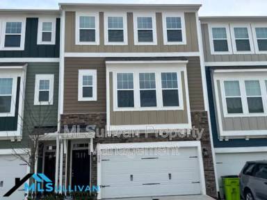 Main picture of 1224 Commack Dr