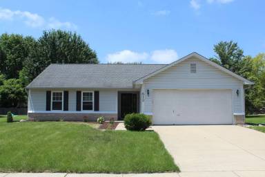 Main picture of 612 Woodfield Cir