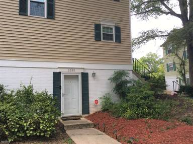 Main picture of 1535 Marlborough Ct