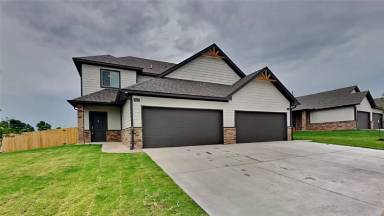 Main picture of 9352 NW 124th St