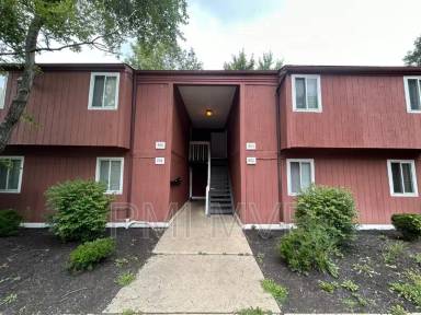 Main picture of 898-912 S Spring Rd Apartments