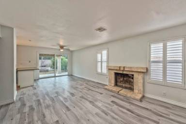 Main picture of 7767 Parnell Ave