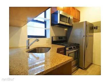 Main picture of 677 Lincoln Pl