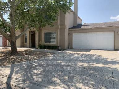 Main picture of 1913 Verbena Dr NE