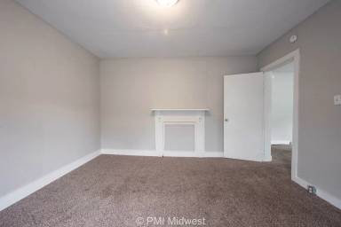 Main picture of 549 N Pershing Ave