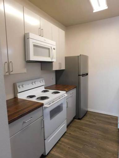 Main picture of Edgecreek Condominiums
