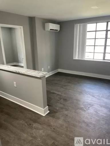 Main picture of 931 Covington Dr