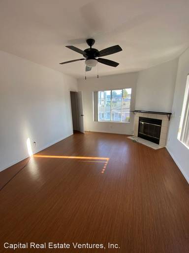 Main picture of 412 Arbor Dr