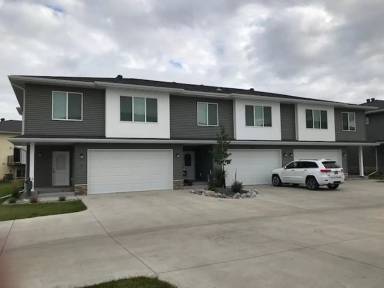 Main picture of Shadow Creek Luxury Townhomes