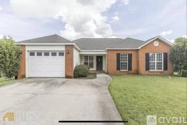 Main picture of 111 Selena Ct