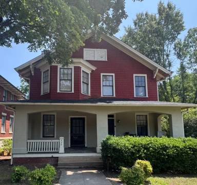 Main picture of 429 S Boylan Ave