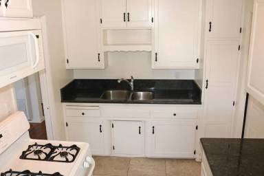 Main picture of 4726-66 Point Loma Ave