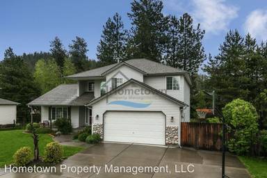 Main picture of 4044 N Huntercrest Dr