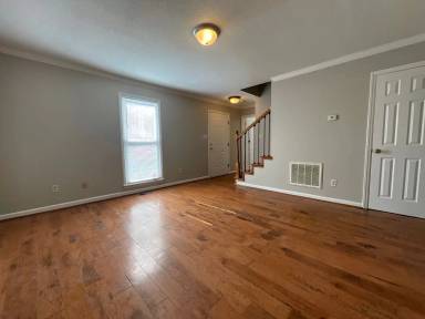 Main picture of 123 Arcaro Dr