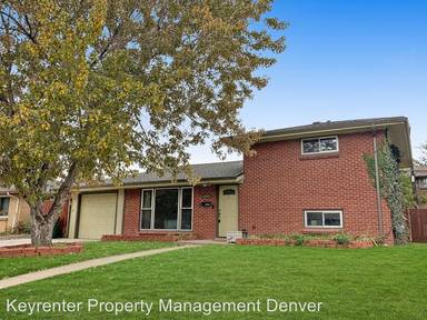 Main picture of 4669 Estes St