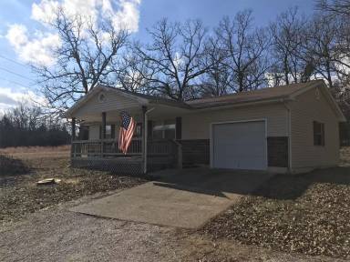 Main picture of 27225 Highway NN