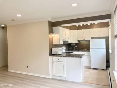 Main picture of 539 W Stratford Pl
