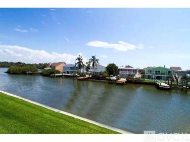 Main picture of 1 Windrush Blvd Apartments