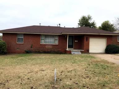 Main picture of 116 E Pratt Dr