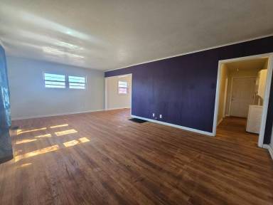 Main picture of 36604 45th St