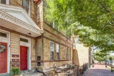 Main picture of 320 N 25th St