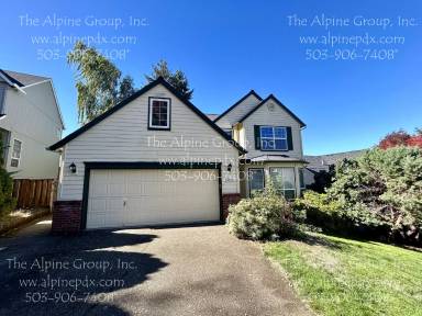 Main picture of 15815 SW Bluestone Ct
