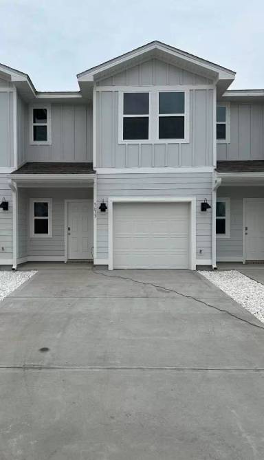 Main picture of 5673 Stellarjay St