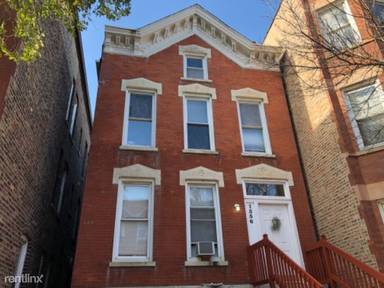 Main picture of 1356 N Greenview Ave