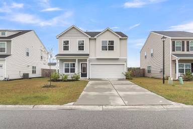 Main picture of 303 Torslanda Ln