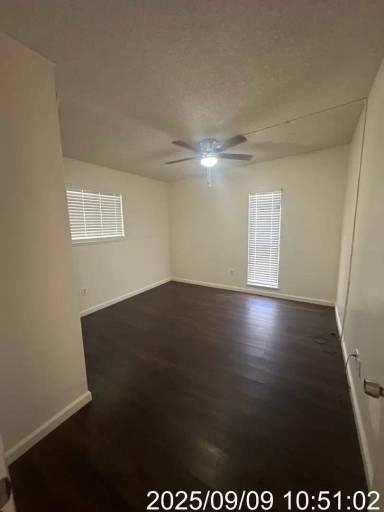 Main picture of 3608 Sampson Ct