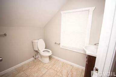 Main picture of 5441 Nagel Ave
