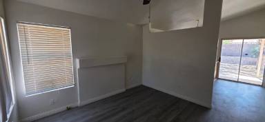 Main picture of 4139 Adelphi Ave