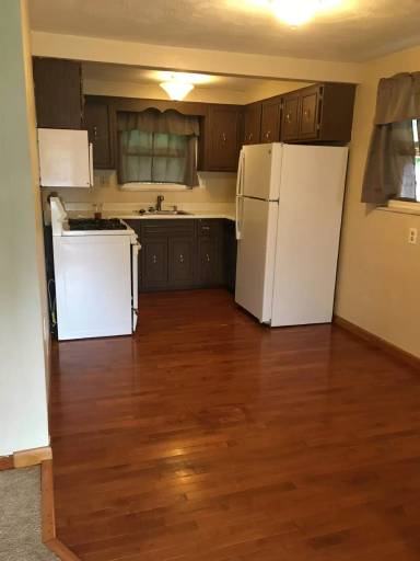 Main picture of 440 Pearce Rd