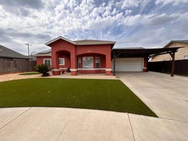 Main picture of 1795 N Virginia Ct