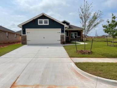 Main picture of 808 Midland Valley St