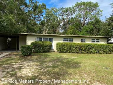 Main picture of 806 Woodland Dr