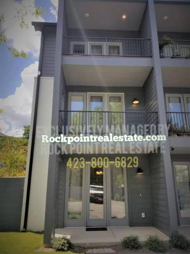 Main picture of 416 Ziegler St