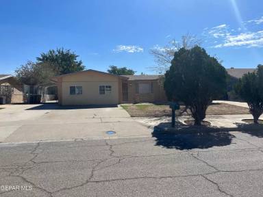 Main picture of 2916 Gaston Dr