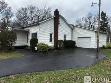 Main picture of 4243 Middle Ridge Rd