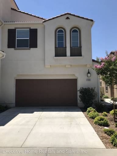 Main picture of 31885 Calle Luz