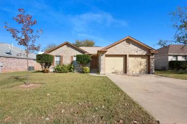 Main picture of 1910 Woodland Dr