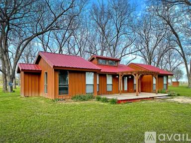 Main picture of 10642 Farm To Market 906
