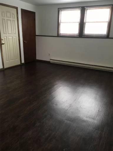 Main picture of 640 Bay Shore Dr